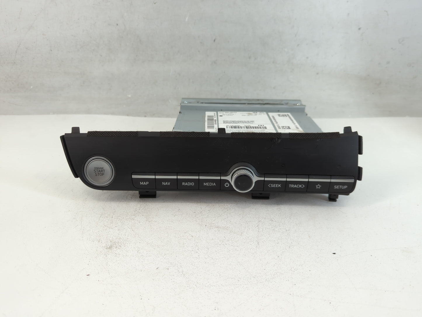 2021-2022 Hyundai Elantra Radio AM FM Cd Player Receiver Replacement P/N:96560-AA080NNB Fits Fits 2021 2022 OEM Used Auto Pa