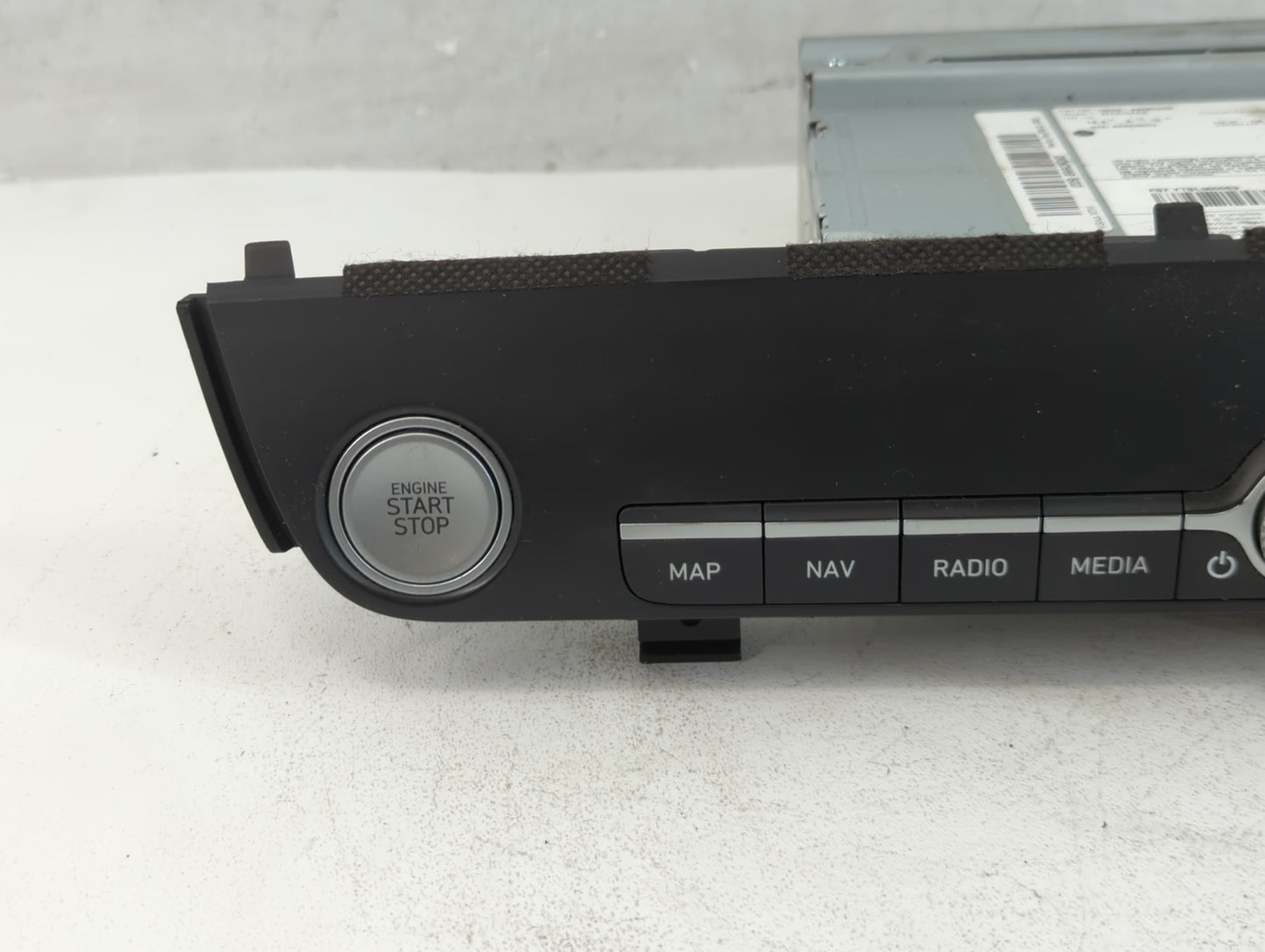 2021-2022 Hyundai Elantra Radio AM FM Cd Player Receiver Replacement P/N:96560-AA080NNB Fits Fits 2021 2022 OEM Used Auto Pa