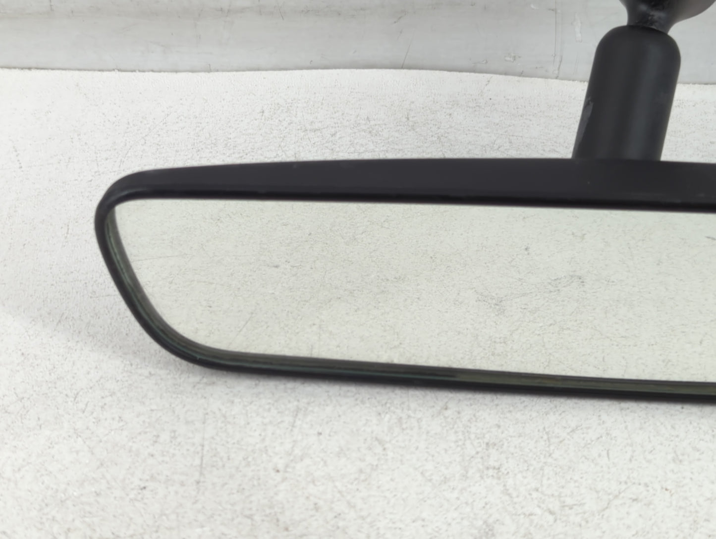 2021-2022 Hyundai Elantra Interior Rear View Mirror Replacement OEM P/N:E11048973 Fits Fits 2020 2021 2022 2023 OEM Used Aut