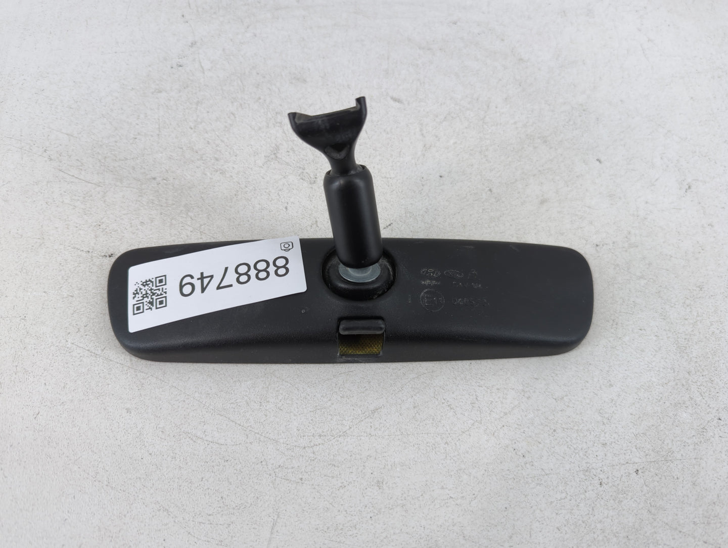 2021-2022 Hyundai Elantra Interior Rear View Mirror Replacement OEM P/N:E11048973 Fits Fits 2020 2021 2022 2023 OEM Used Aut
