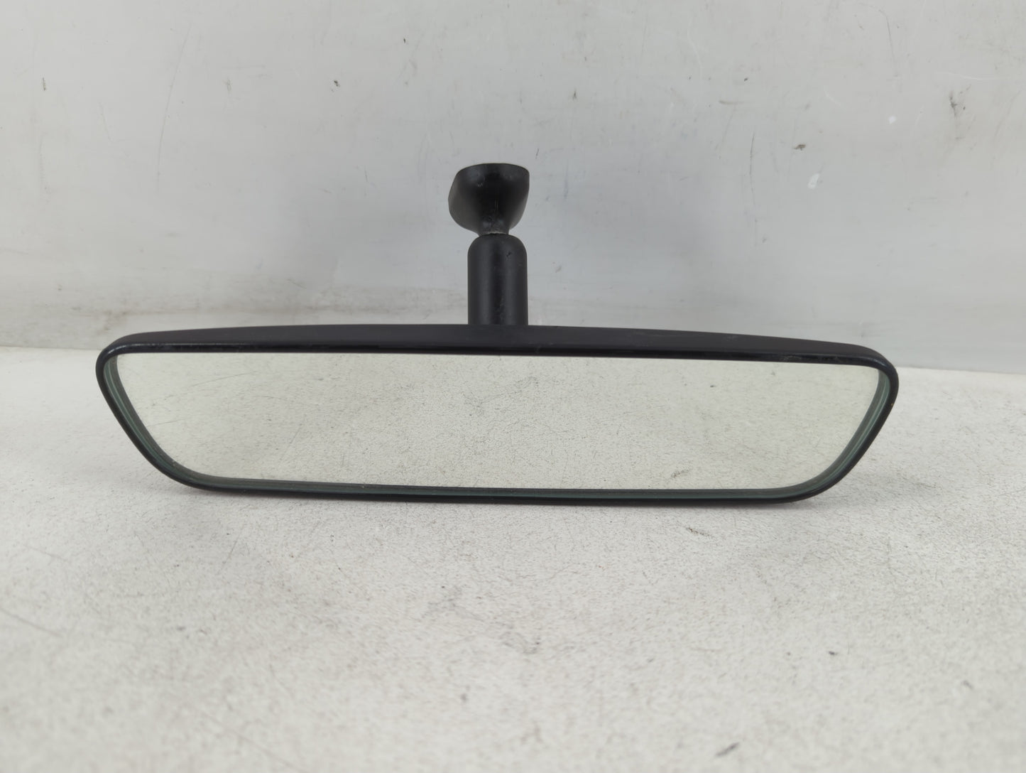 2021-2022 Hyundai Elantra Interior Rear View Mirror Replacement OEM P/N:E11048973 Fits Fits 2020 2021 2022 OEM Used Auto Par