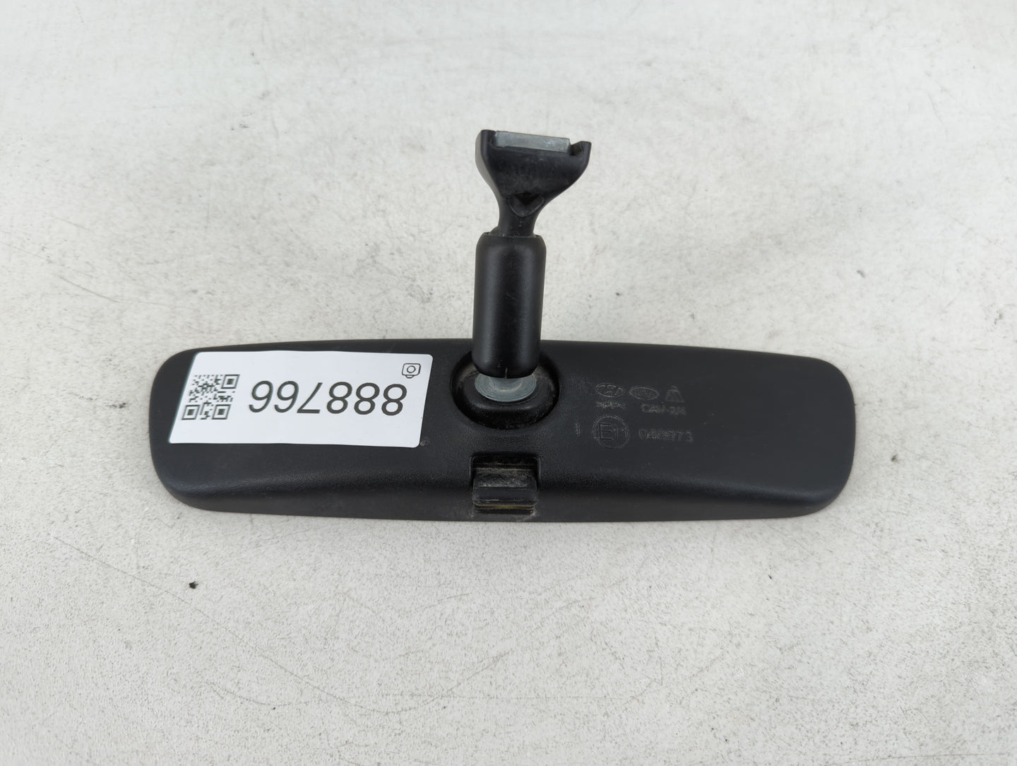 2021-2022 Hyundai Elantra Interior Rear View Mirror Replacement OEM P/N:E11048973 Fits Fits 2020 2021 2022 OEM Used Auto Par