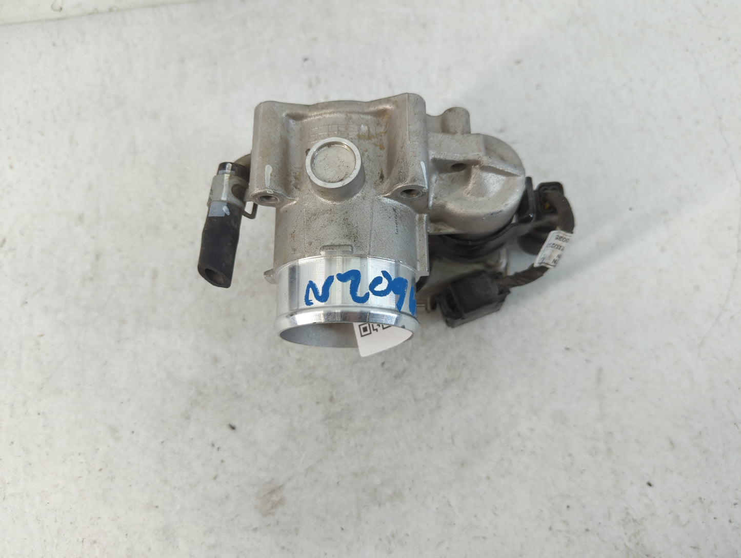 2021-2022 Hyundai Elantra Throttle Body P/N:35100-03HA0 Fits Fits 2017 2018 2019 2020 2021 2022 OEM Used Auto Parts - Oemuse