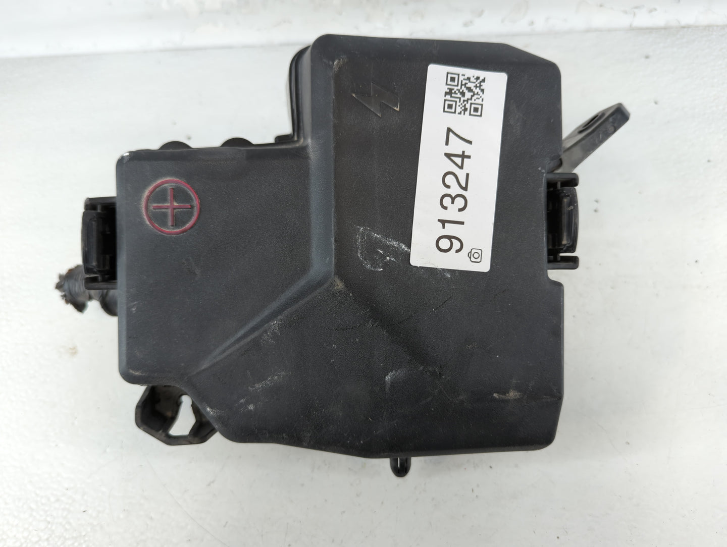 2021-2022 Hyundai Elantra Fusebox Fuse Box Panel Relay Module P/N:91200-BY050AA Fits Fits 2021 2022 OEM Used Auto Parts - Oe