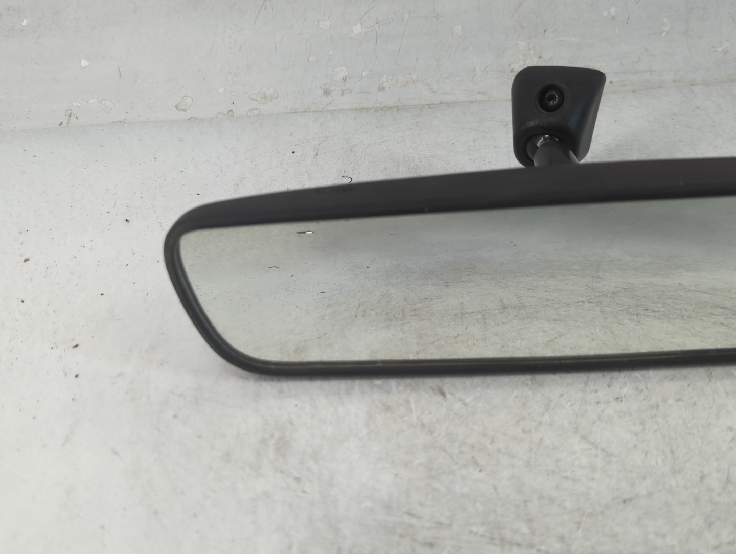 2021-2022 Hyundai Elantra Interior Rear View Mirror Replacement OEM P/N:E13049896 Fits Fits 2020 2021 2022 2023 OEM Used Aut