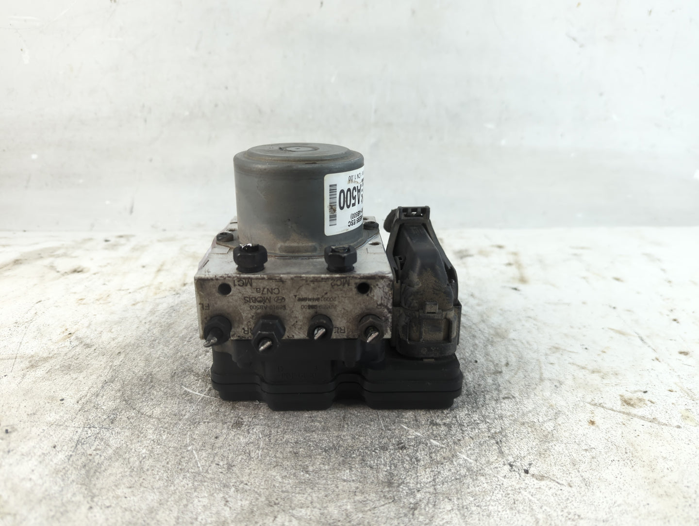 2021-2022 Hyundai Elantra ABS Pump Control Module Replacement P/N:61589-41600 GDBDH3B9B3B Fits Fits 2021 2022 OEM Used Auto 
