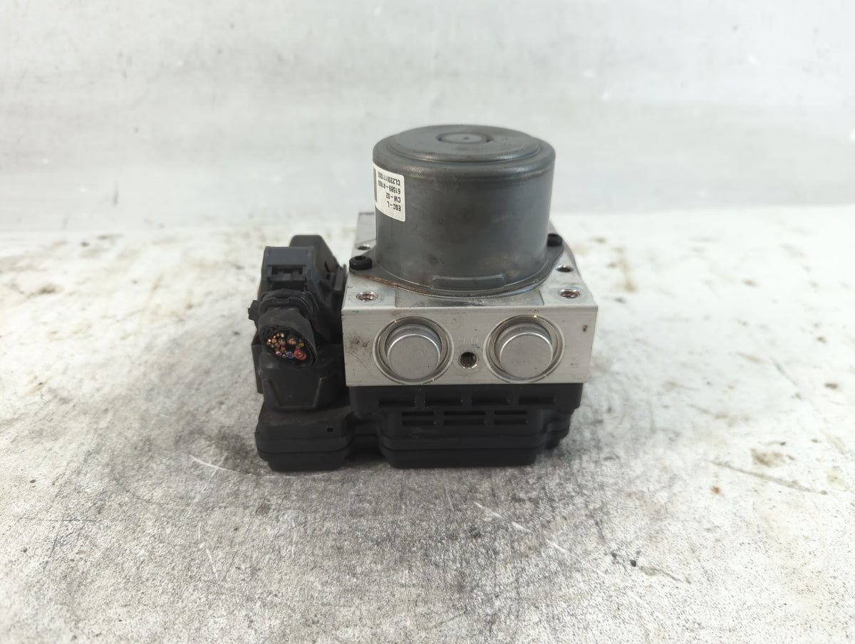 2021-2022 Hyundai Elantra Anti-Lock Brake ABS Pump Module Actuator OEM P/N:61589-41600 GDBDH3B9B3B Fits Fits 2021 2022 OEM U