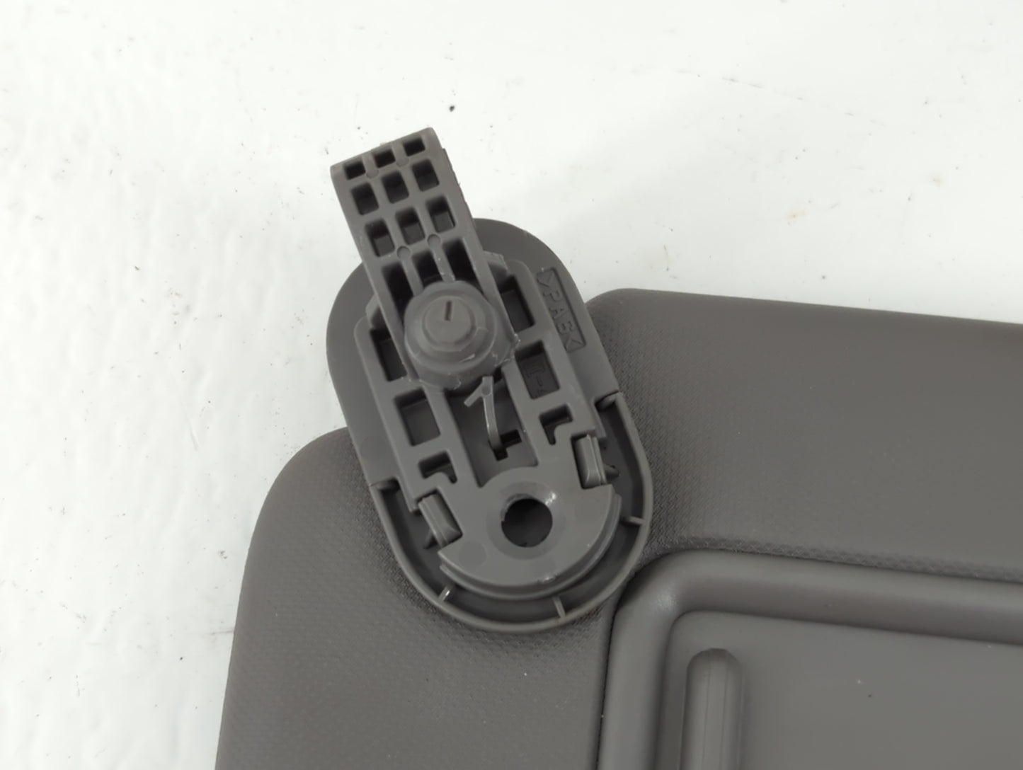 2021-2022 Hyundai Elantra Sun Visor Shade Replacement Driver Left Mirror Fits Fits 2021 2022 OEM Used Auto Parts - Oemusedau