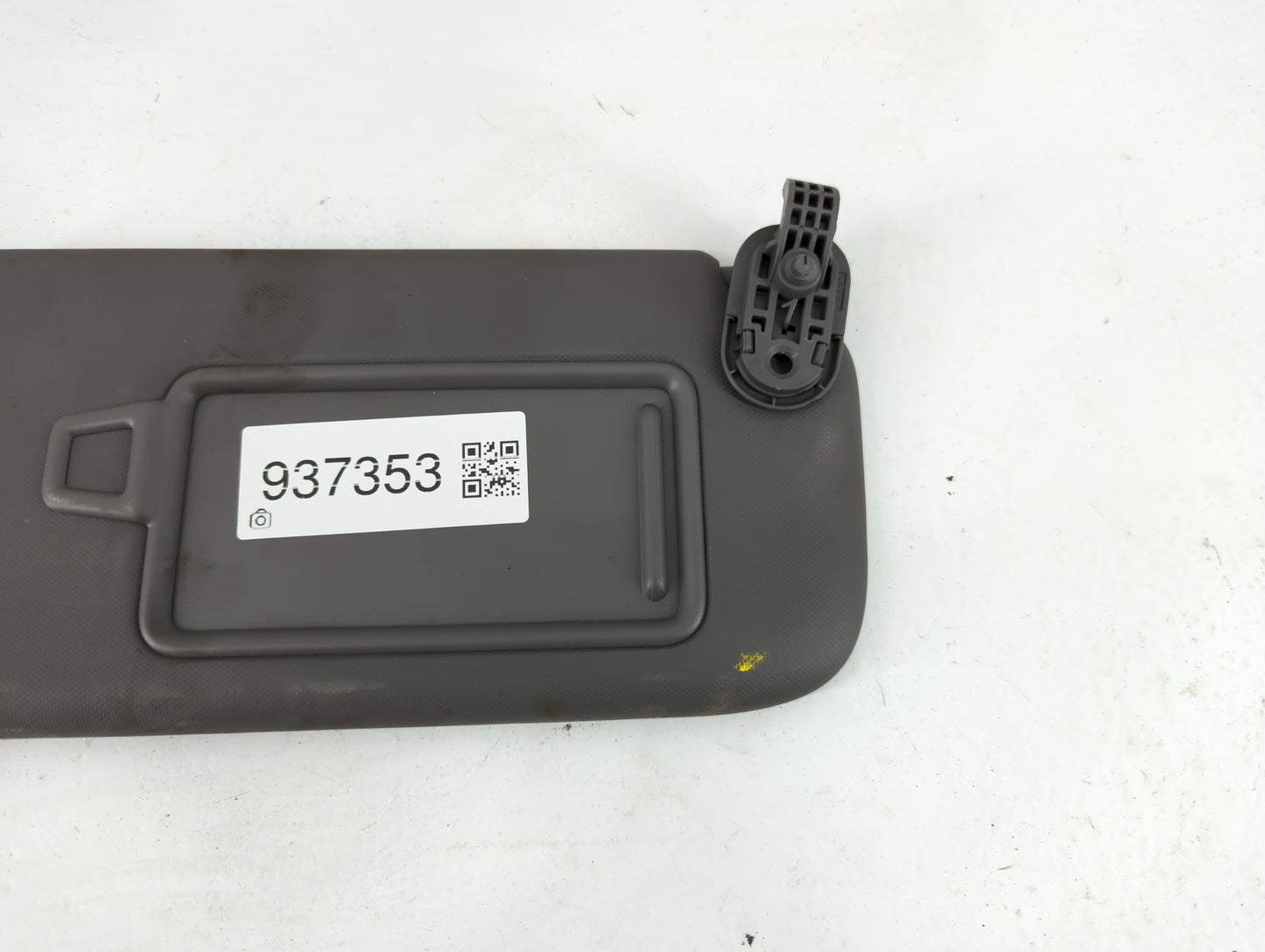 2021-2022 Hyundai Elantra Sun Visor Shade Replacement Passenger Right Mirror Fits Fits 2021 2022 OEM Used Auto Parts - Oemus