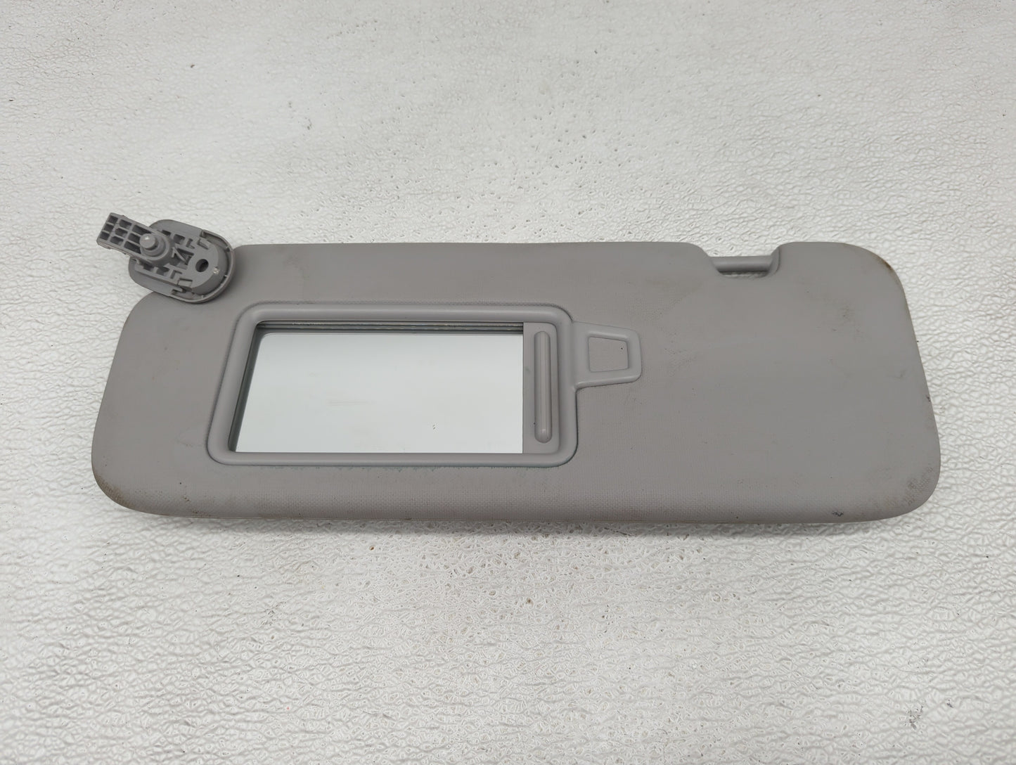 2017-2020 Hyundai Ioniq Sun Visor Shade Replacement Driver Left Mirror Fits Fits 2017 2018 2019 2020 OEM Used Auto Parts - O