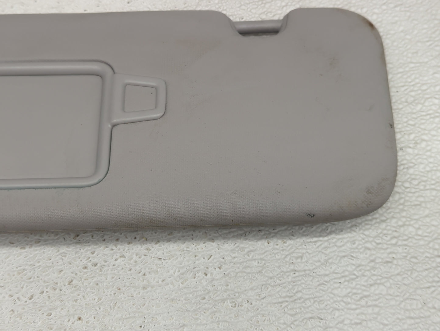 2017-2020 Hyundai Ioniq Sun Visor Shade Replacement Driver Left Mirror Fits Fits 2017 2018 2019 2020 OEM Used Auto Parts - O