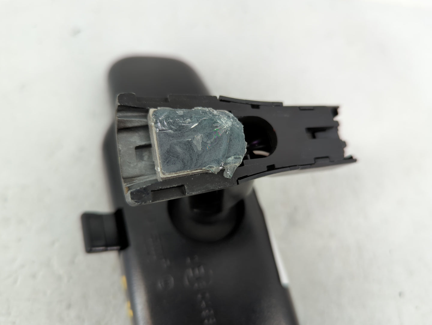 2020 Hyundai Ioniq Interior Rear View Mirror Replacement OEM P/N:E13049899 Fits Fits 2019 2021 OEM Used Auto Parts - Oemused