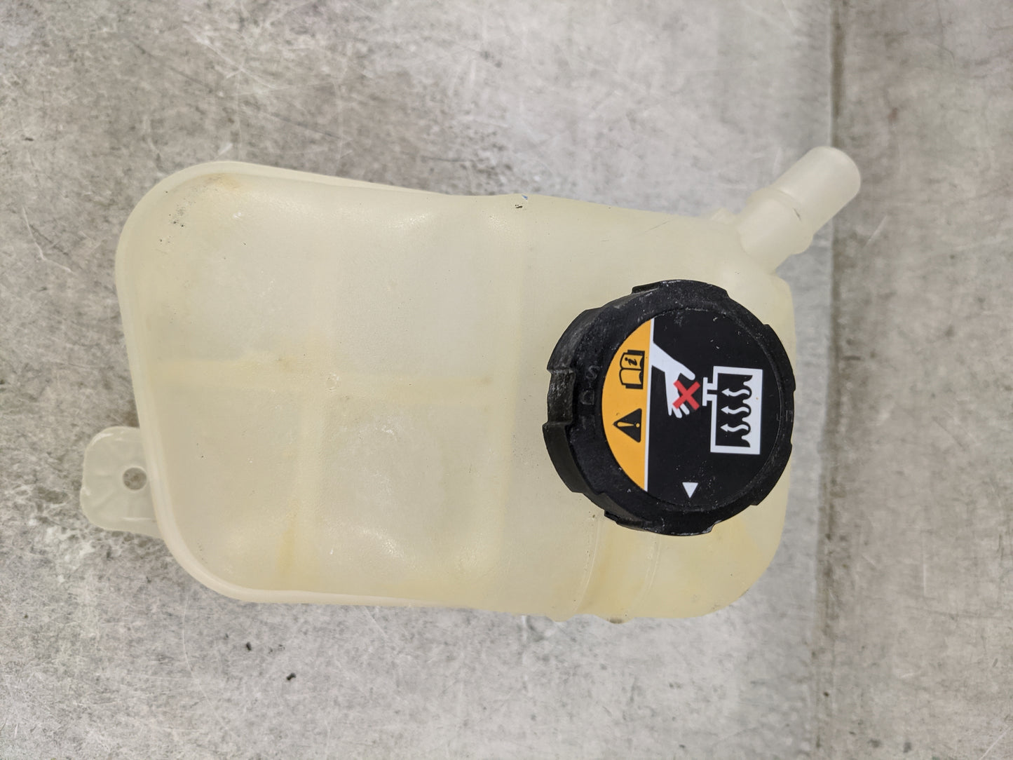 2021 Hyundai Ioniq5 Windshield Washer Fluid Reservoir Bottle Oem - Oemusedautoparts1.com
