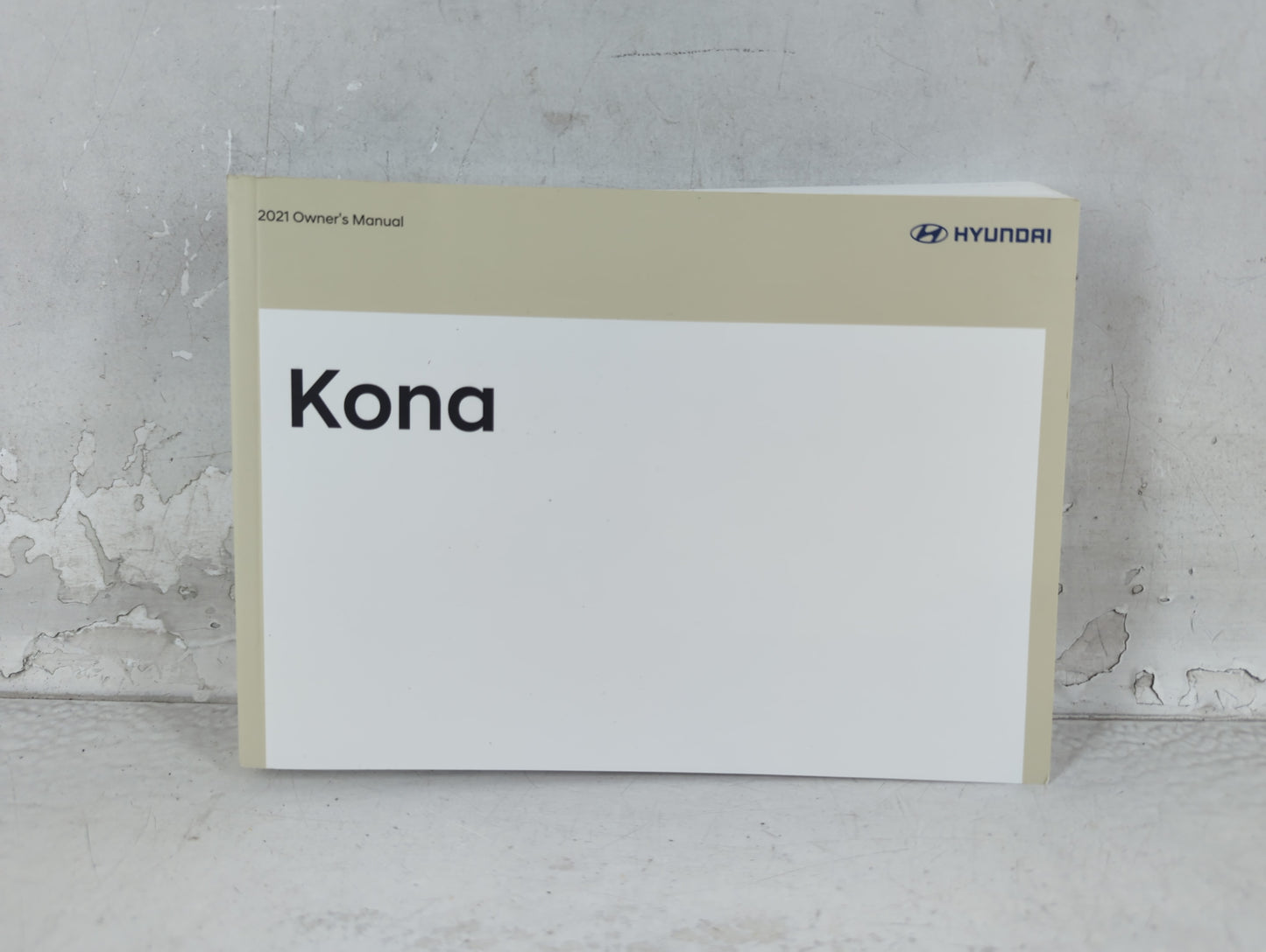 2021 Hyundai Kona Owners Manual Book Guide P/N:LJ9O-EU0OB OEM Used Auto Parts - Oemusedautoparts1.com