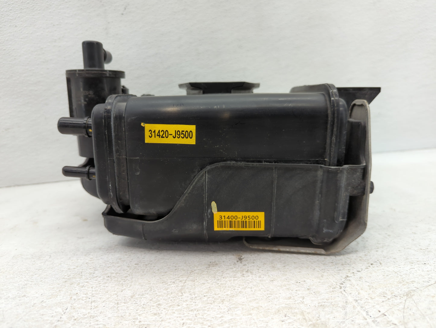 2021 Hyundai Kona Fuel Vapor Charcoal Canister 1082259 - Oemusedautoparts1.com