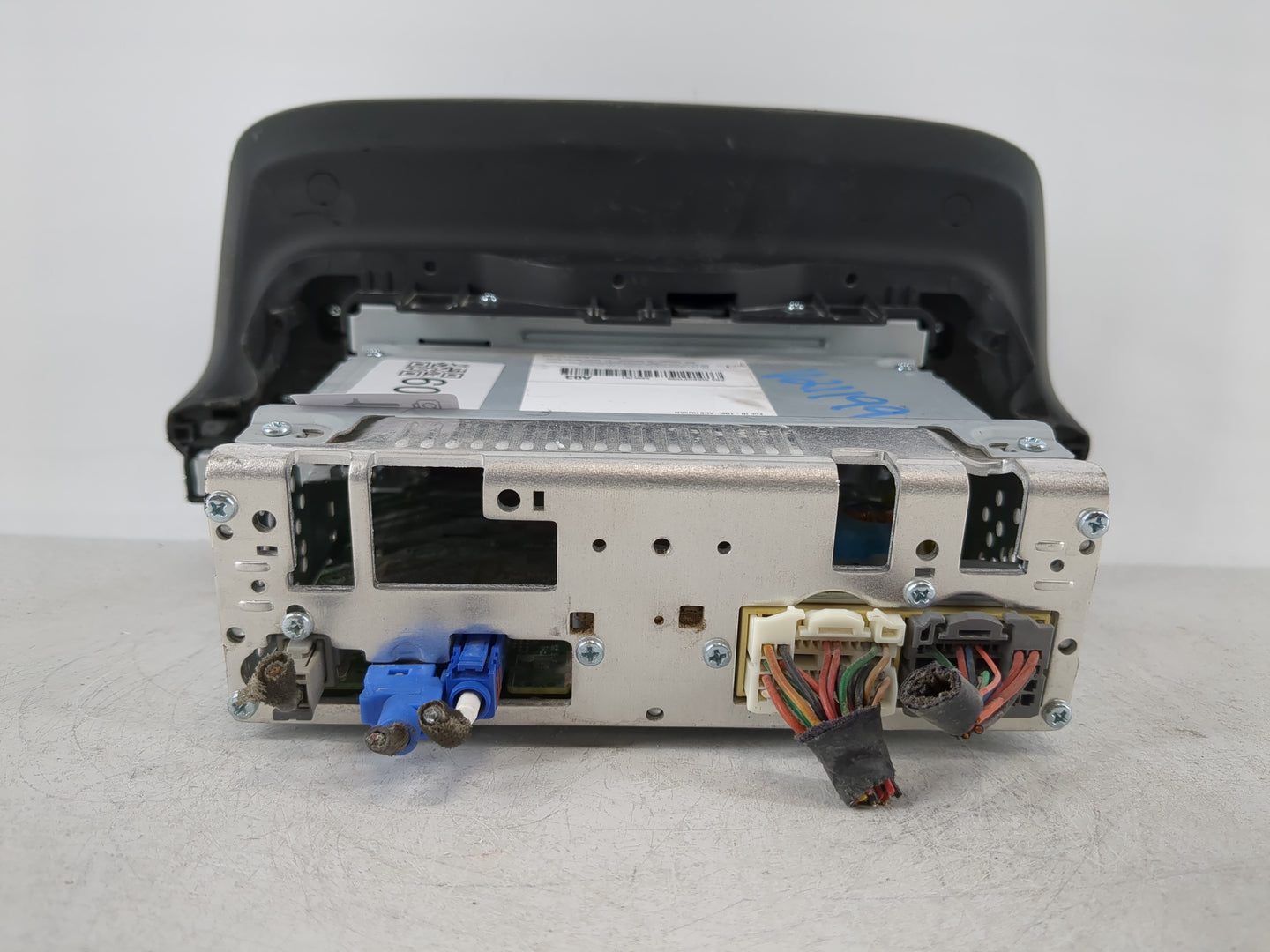 2018-2021 Hyundai Kona Radio AM FM Cd Player Receiver Replacement P/N:96160J9020TMT Fits Fits 2018 2019 2020 2021 OEM Used A