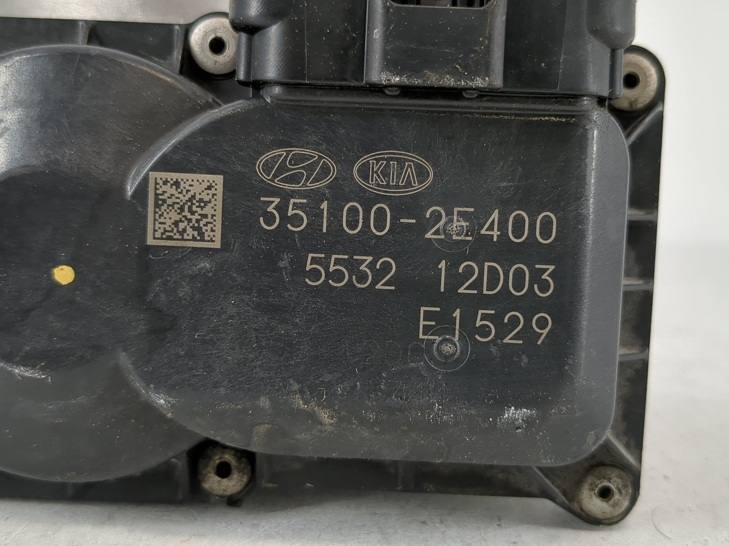 2018-2021 Hyundai Kona Throttle Body P/N:35100-2E400 Fits Fits 2012 2013 2014 2015 2016 2018 2019 2020 2021 OEM Used Auto Pa