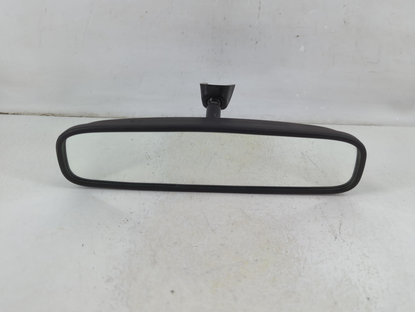 2018-2021 Hyundai Kona Interior Rear View Mirror Replacement OEM P/N:E13049848 Fits OEM Used Auto Parts - Oemusedautoparts1.