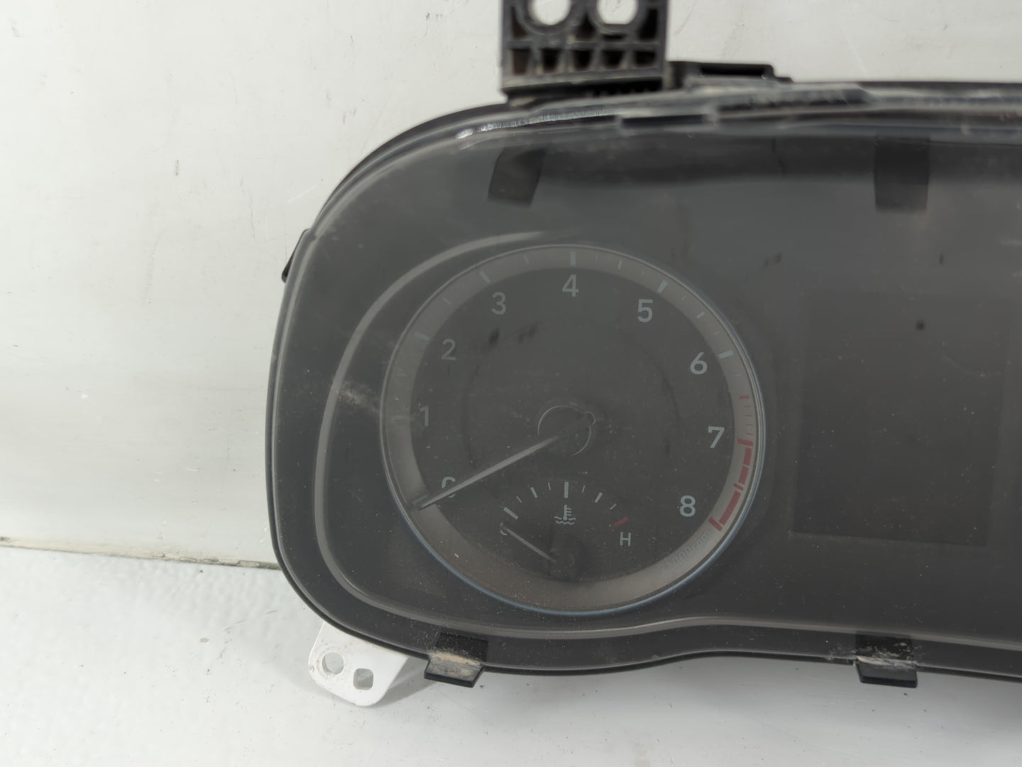2020-2021 Hyundai Kona Instrument Cluster Speedometer Gauges P/N:94011J9460 Fits Fits 2020 2021 OEM Used Auto Parts - Oemuse