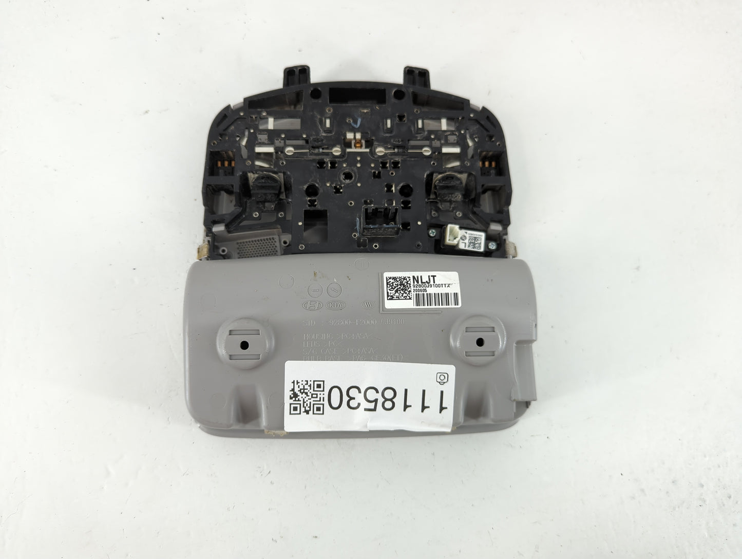 2018-2022 Hyundai Kona Overhead Roof Console 1118530 - Oemusedautoparts1.com