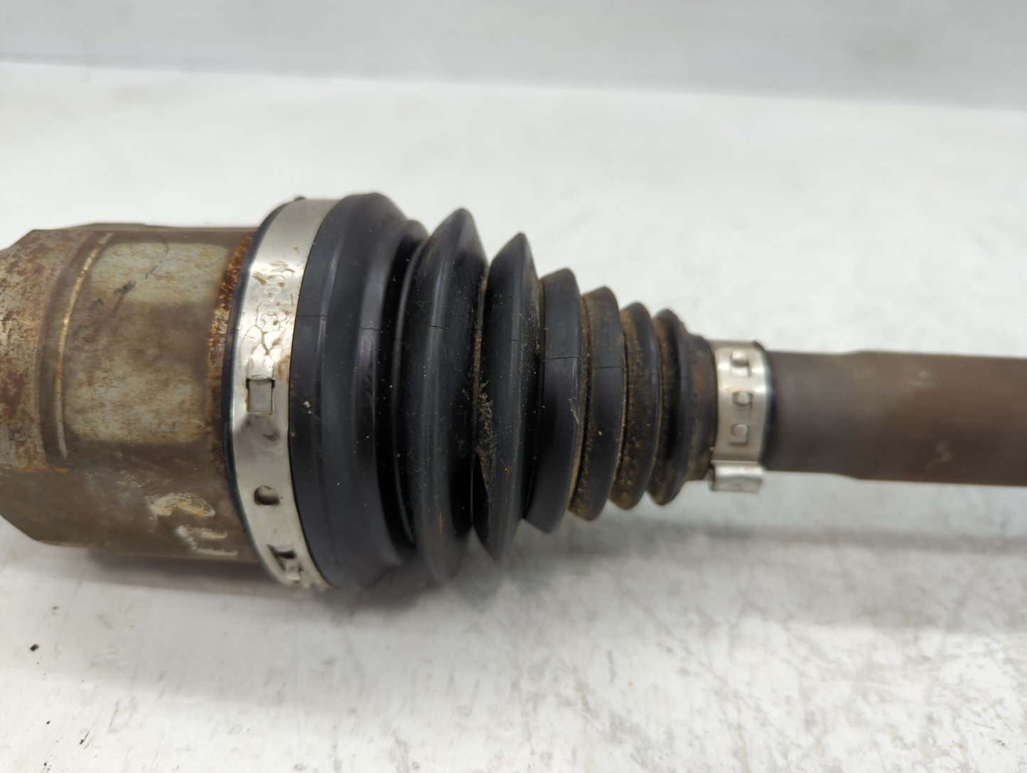 2018-2021 Hyundai Kona Axle Shaft Front Passenger Cv C/v - Oemusedautoparts1.com