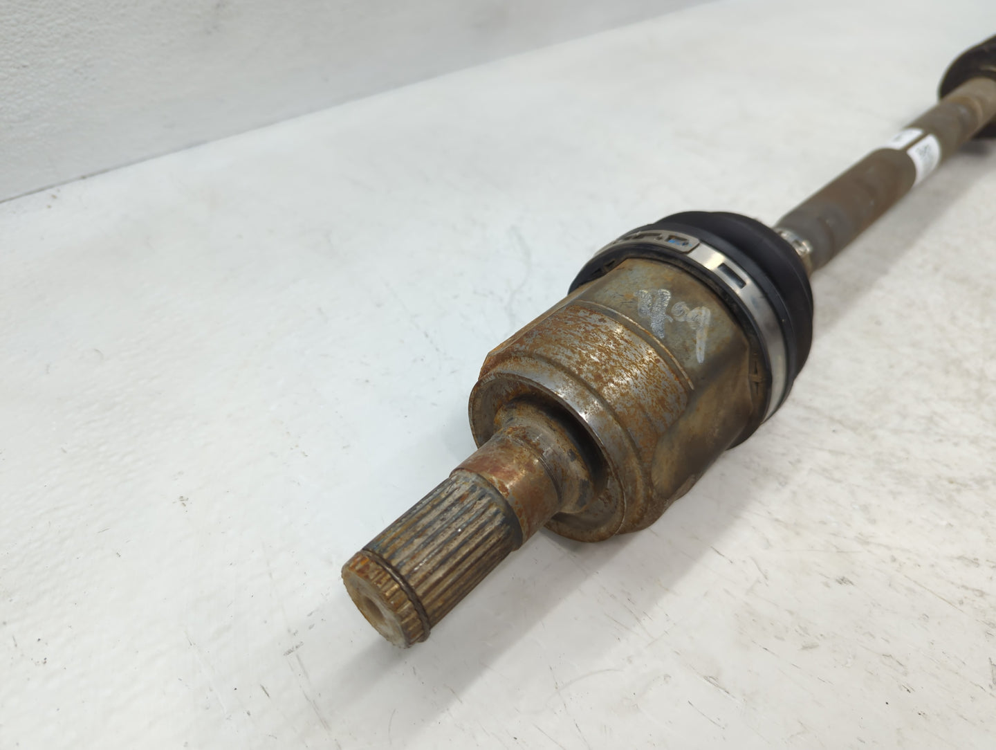 2018-2021 Hyundai Kona Axle Shaft Front Driver Cv C/v - Oemusedautoparts1.com