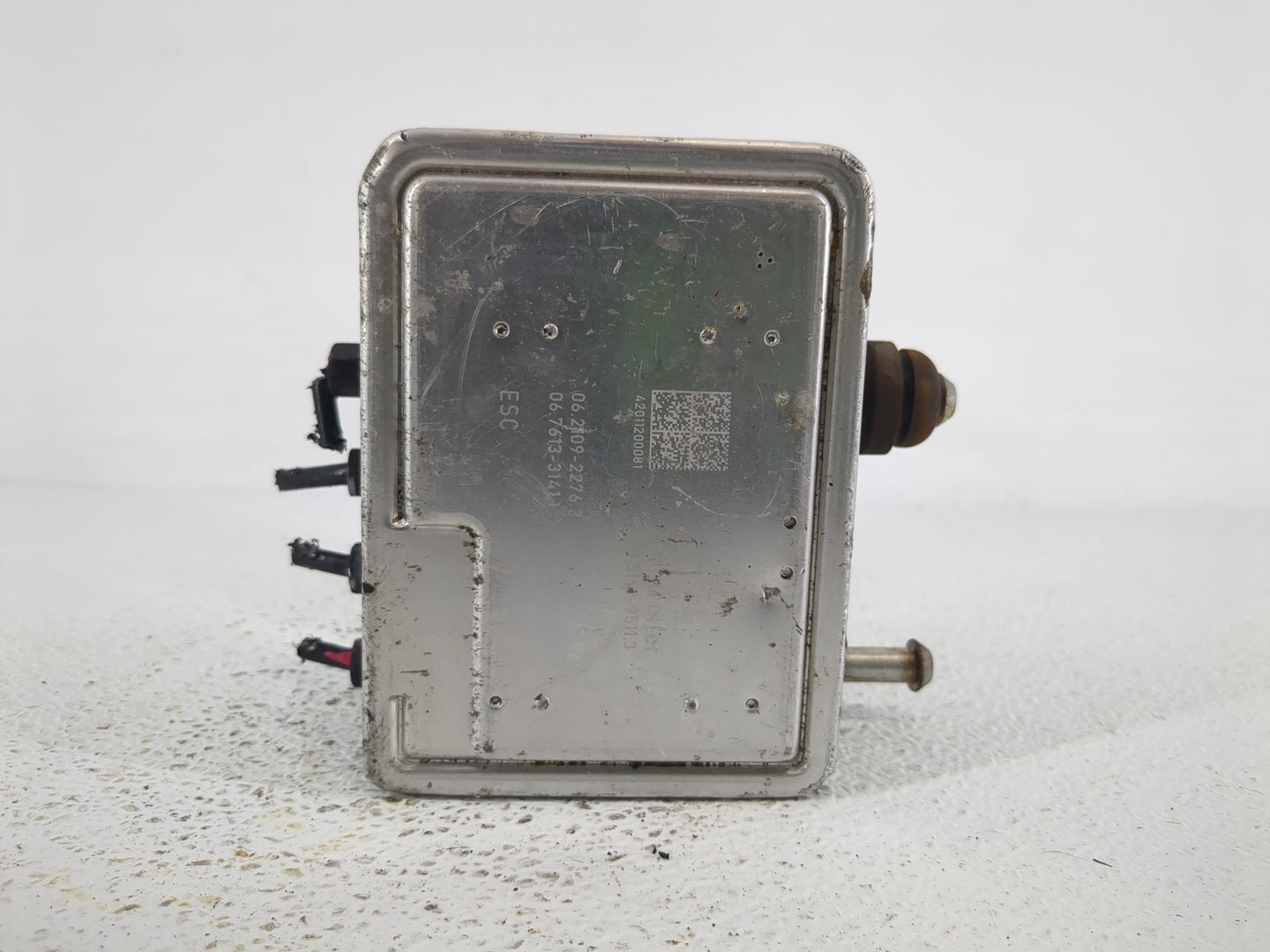 2018-2021 Hyundai Kona ABS Pump Control Module Replacement P/N:58900-J9100 Fits Fits 2018 2019 2020 2021 OEM Used Auto Parts