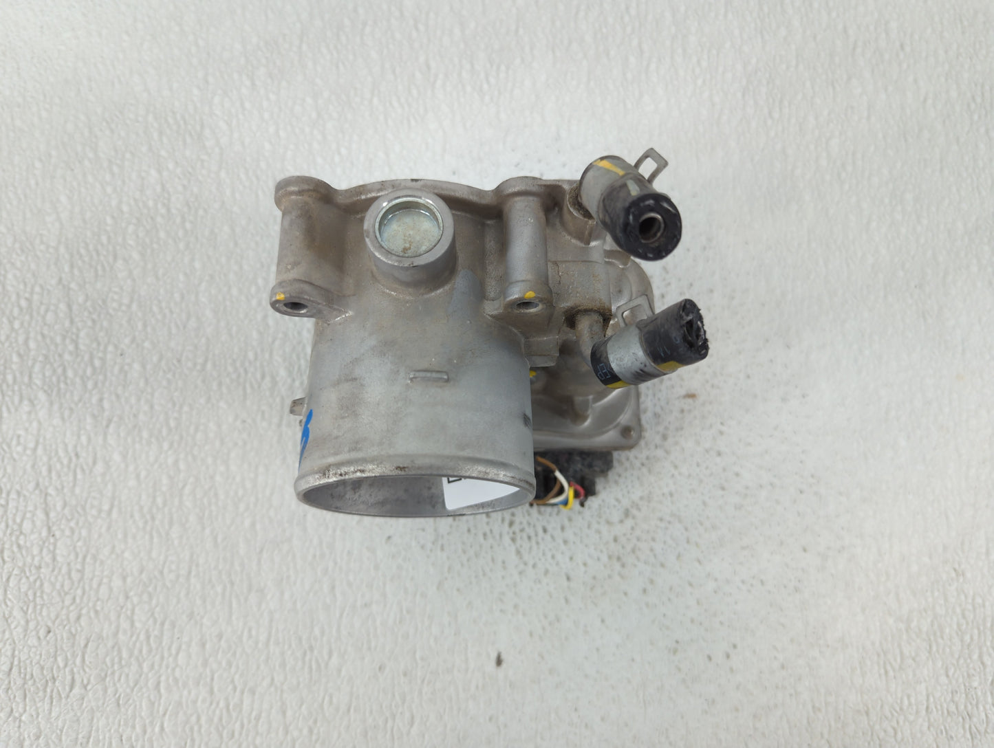 2018-2021 Hyundai Kona Throttle Body P/N:35100-2L400 35100-2E400 Fits Fits 2012 2013 2014 2015 2016 2018 2019 2020 2021 OEM 