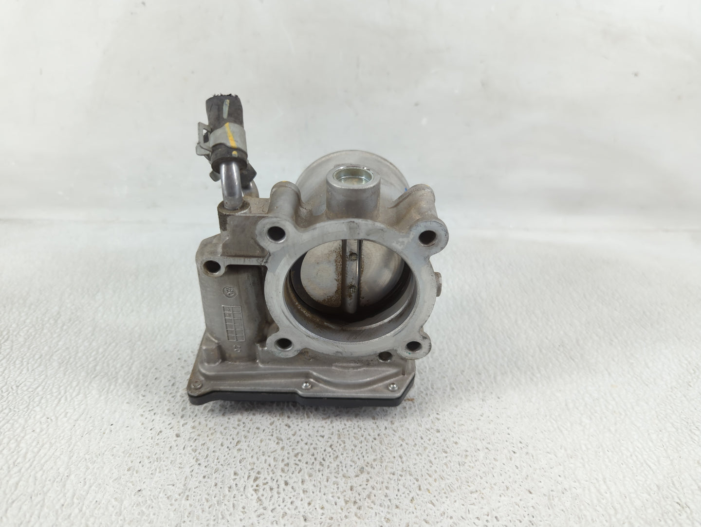 2018-2021 Hyundai Kona Throttle Body P/N:35100-2L400 35100-2E400 Fits Fits 2012 2013 2014 2015 2016 2018 2019 2020 2021 OEM 