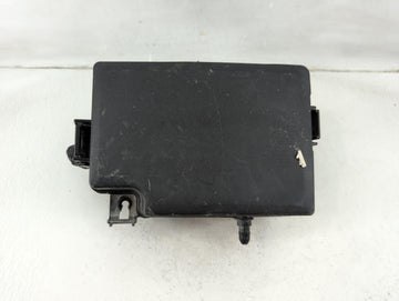 2018-2021 Hyundai Kona Fusebox Fuse Box Panel Relay Module P/N:91956-J9520 Fits Fits 2018 2019 2020 2021 OEM Used Auto Parts