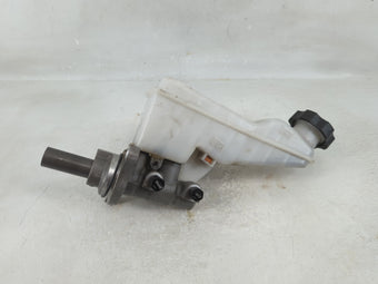 compare product 2018-2021 Hyundai Kona Brake Master Cylinder 1208628