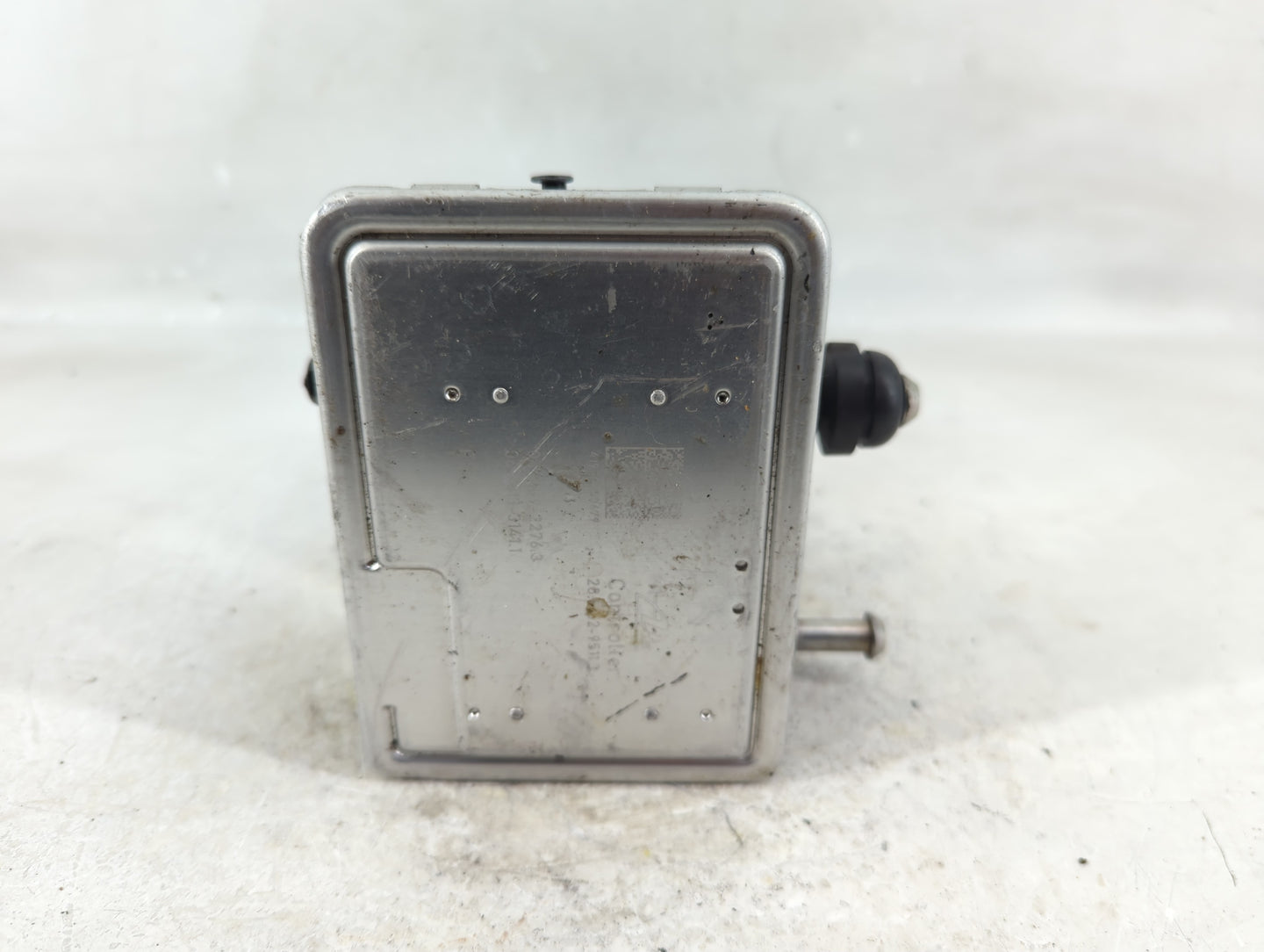 2018-2021 Hyundai Kona ABS Pump Control Module Replacement P/N:58900-J9100 Fits Fits 2018 2019 2020 2021 OEM Used Auto Parts