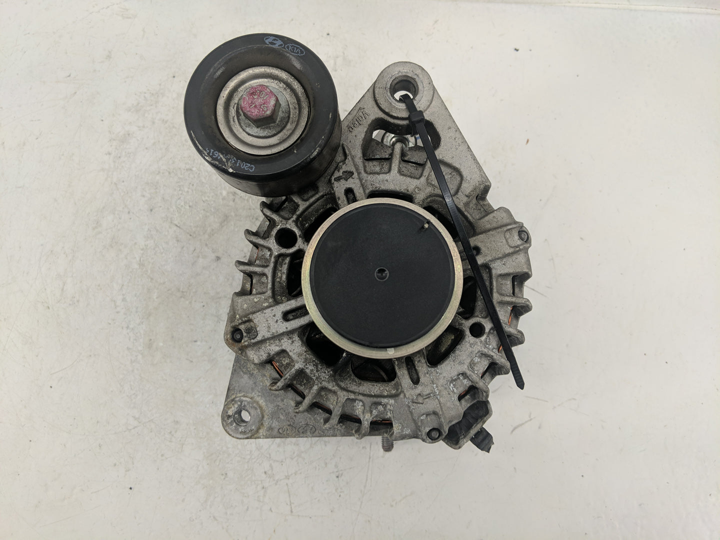 2018-2021 Hyundai Kona Alternator Replacement Generator Charging Assembly Engine OEM P/N:37300-2E821 Fits OEM Used Auto Part