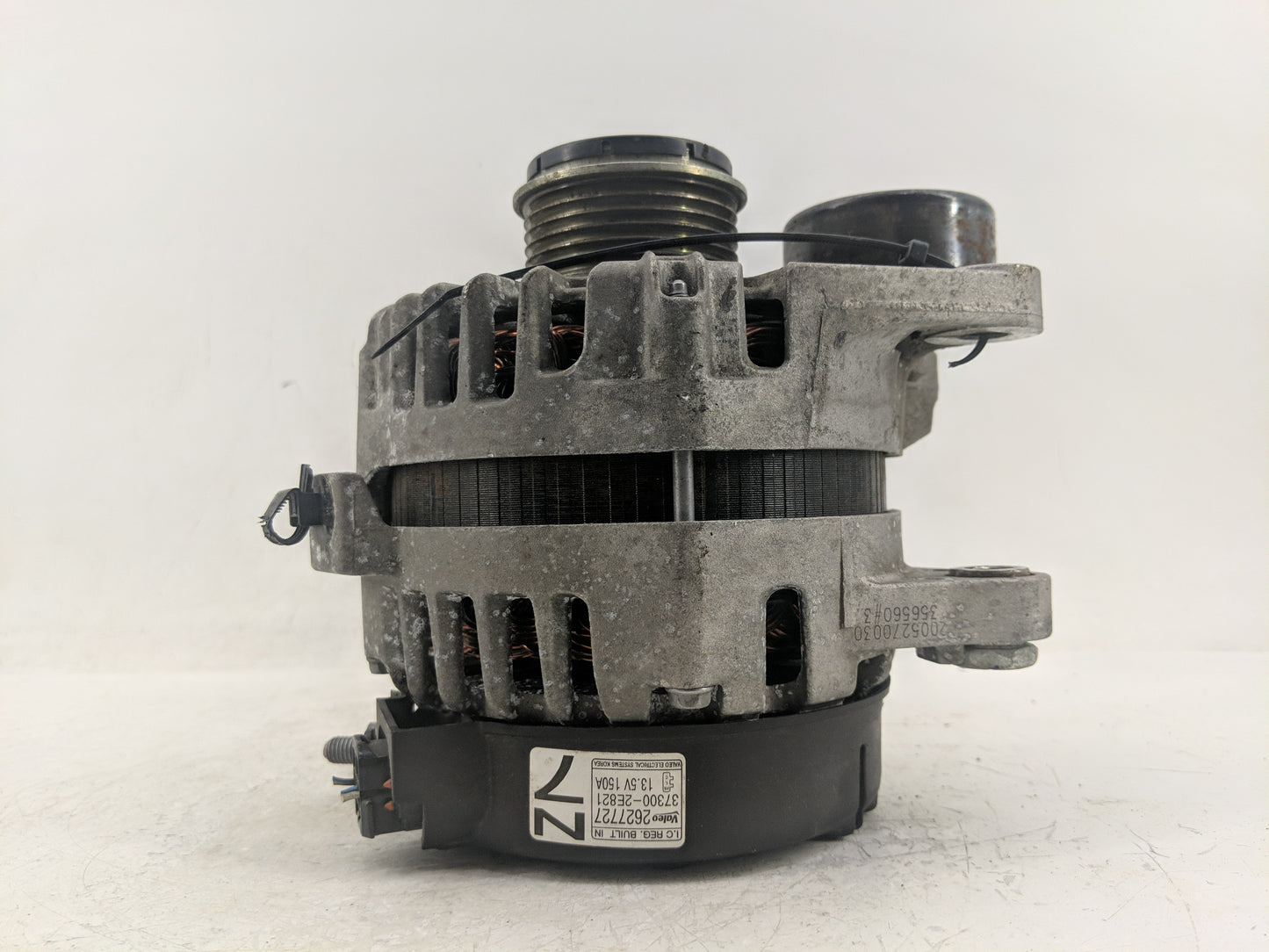 2018-2021 Hyundai Kona Alternator Replacement Generator Charging Assembly Engine OEM P/N:37300-2E821 Fits OEM Used Auto Part