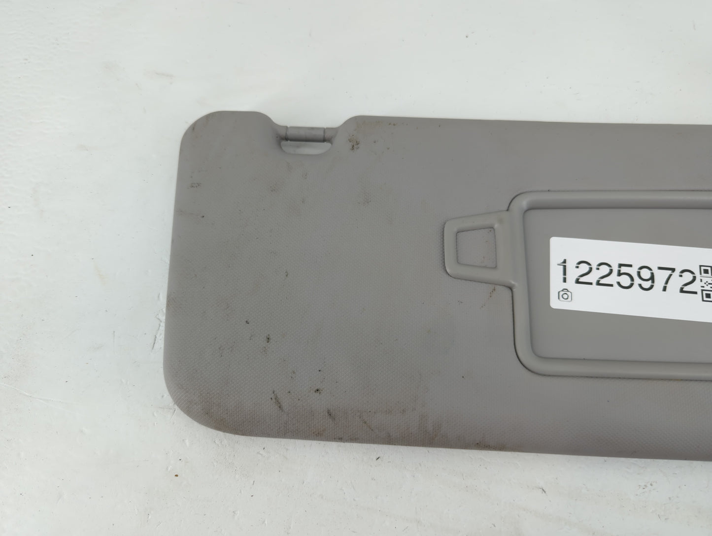 2018-2021 Hyundai Kona Sun Visor Shade Replacement Passenger Right Mirror Fits Fits 2018 2019 2020 2021 OEM Used Auto Parts 