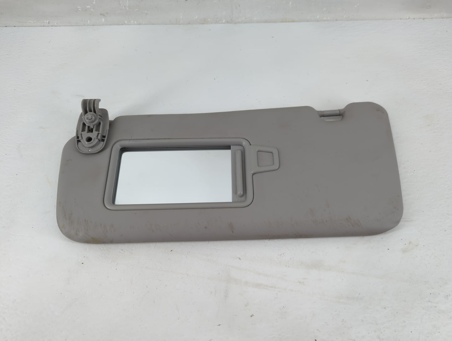 2018-2021 Hyundai Kona Sun Visor Shade Replacement Driver Left Mirror Fits Fits 2018 2019 2020 2021 OEM Used Auto Parts - Oe