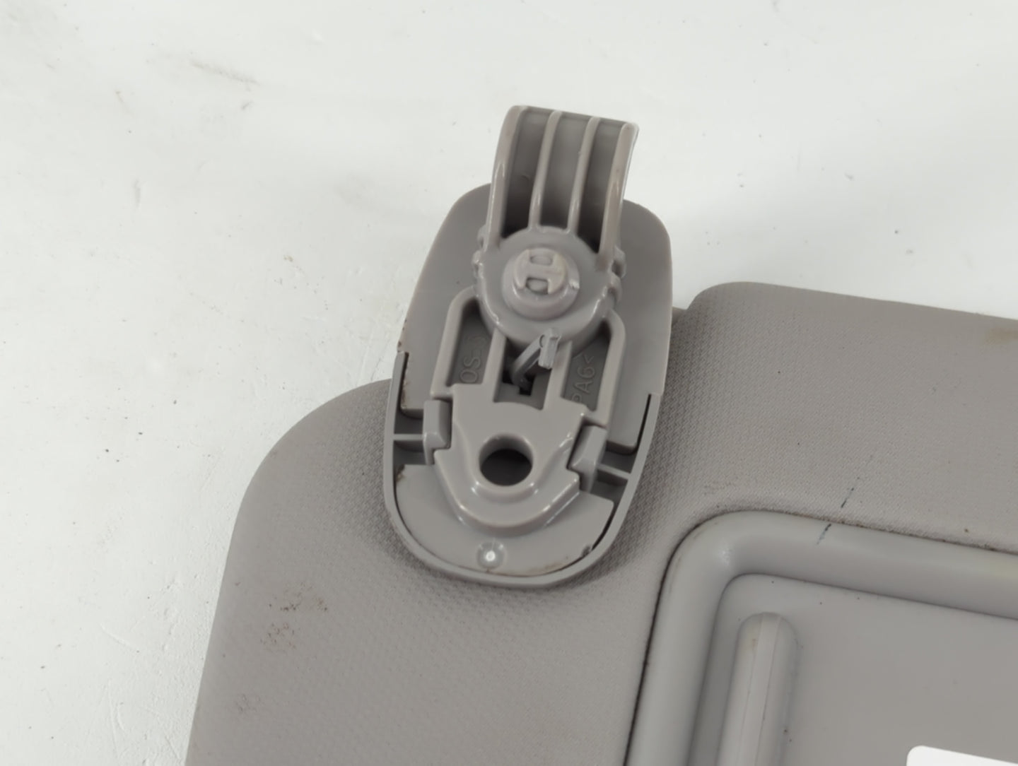 2018-2021 Hyundai Kona Sun Visor Shade Replacement Driver Left Mirror Fits Fits 2018 2019 2020 2021 OEM Used Auto Parts - Oe