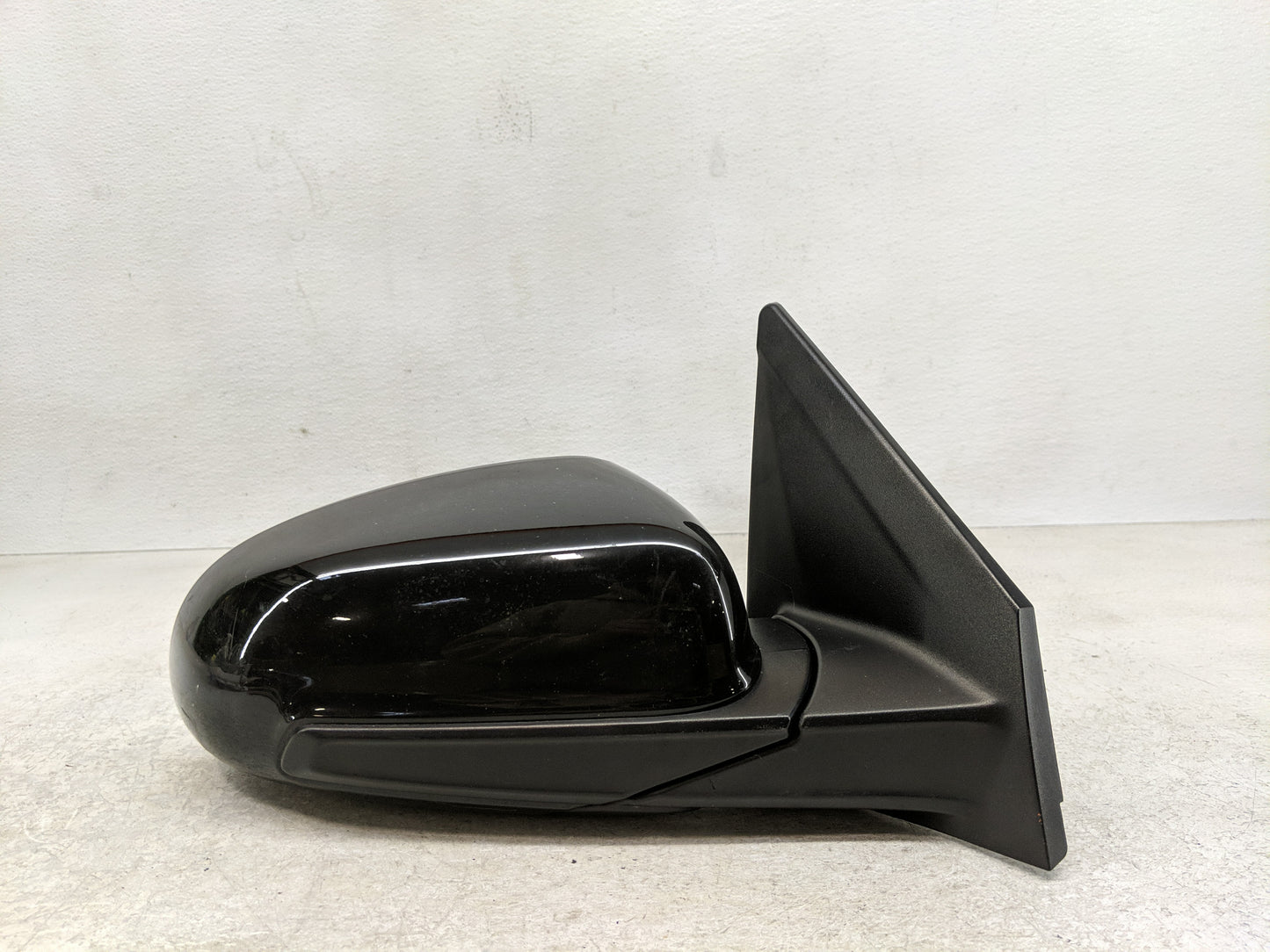 2018-2022 Hyundai Kona Passenger Side View Mirror - Right Door Mirror OEM Used - Oemusedautoparts1.com