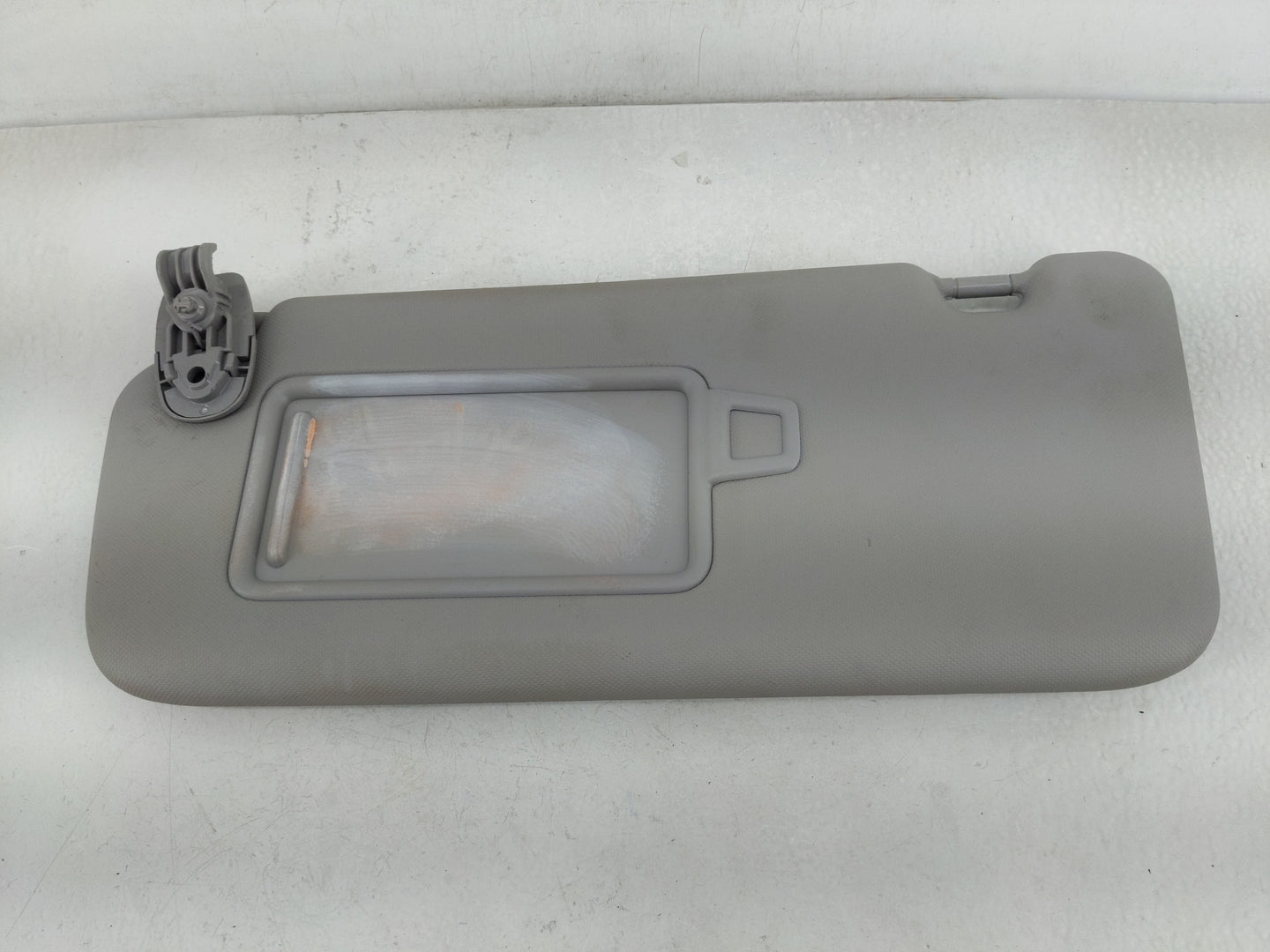 2018-2021 Hyundai Kona Sun Visor Shade Replacement Driver Left Mirror Fits Fits 2018 2019 2020 2021 OEM Used Auto Parts - Oe