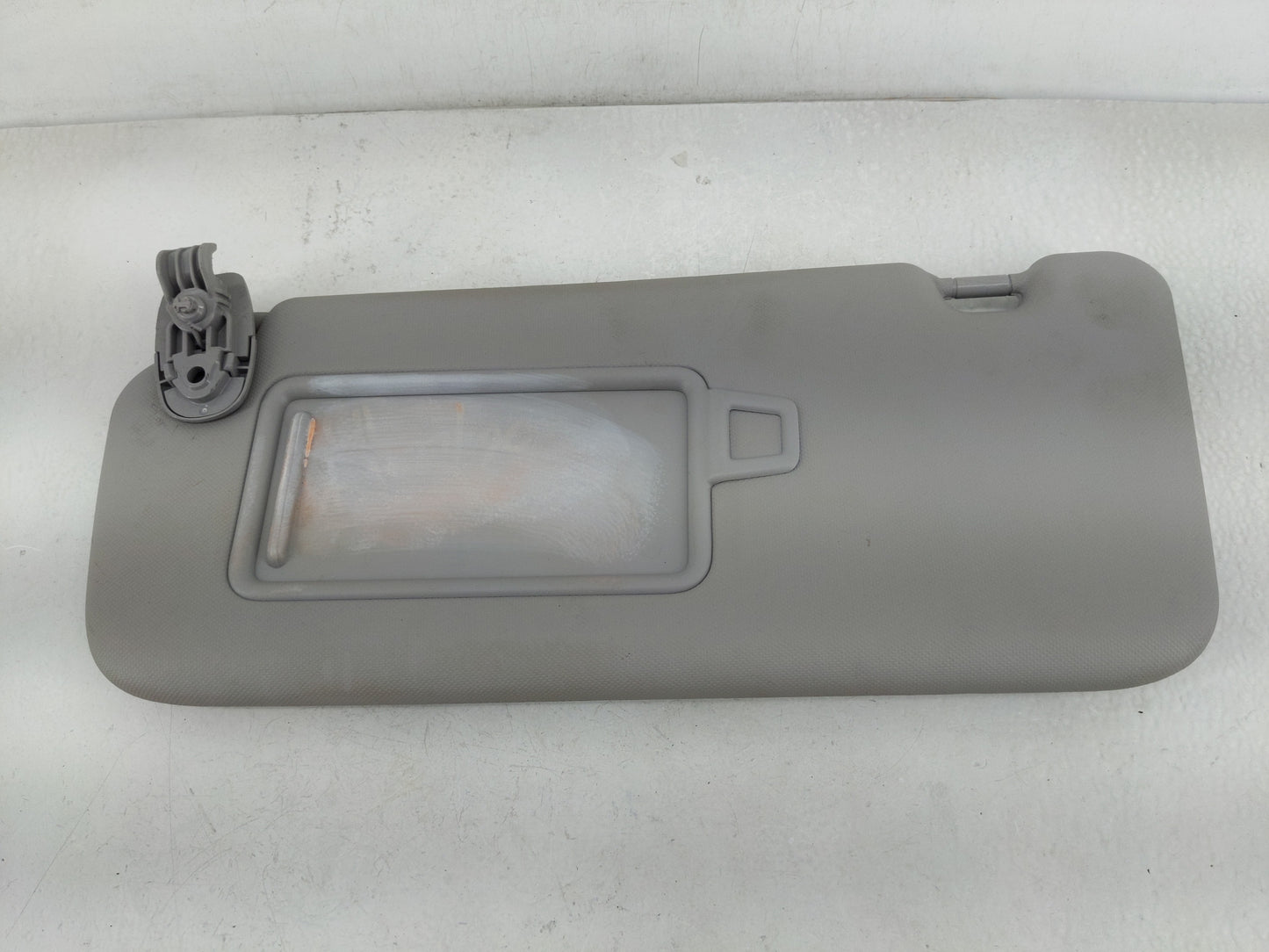2018-2021 Hyundai Kona Sun Visor Shade Replacement Driver Left Mirror Fits Fits 2018 2019 2020 2021 OEM Used Auto Parts - Oe