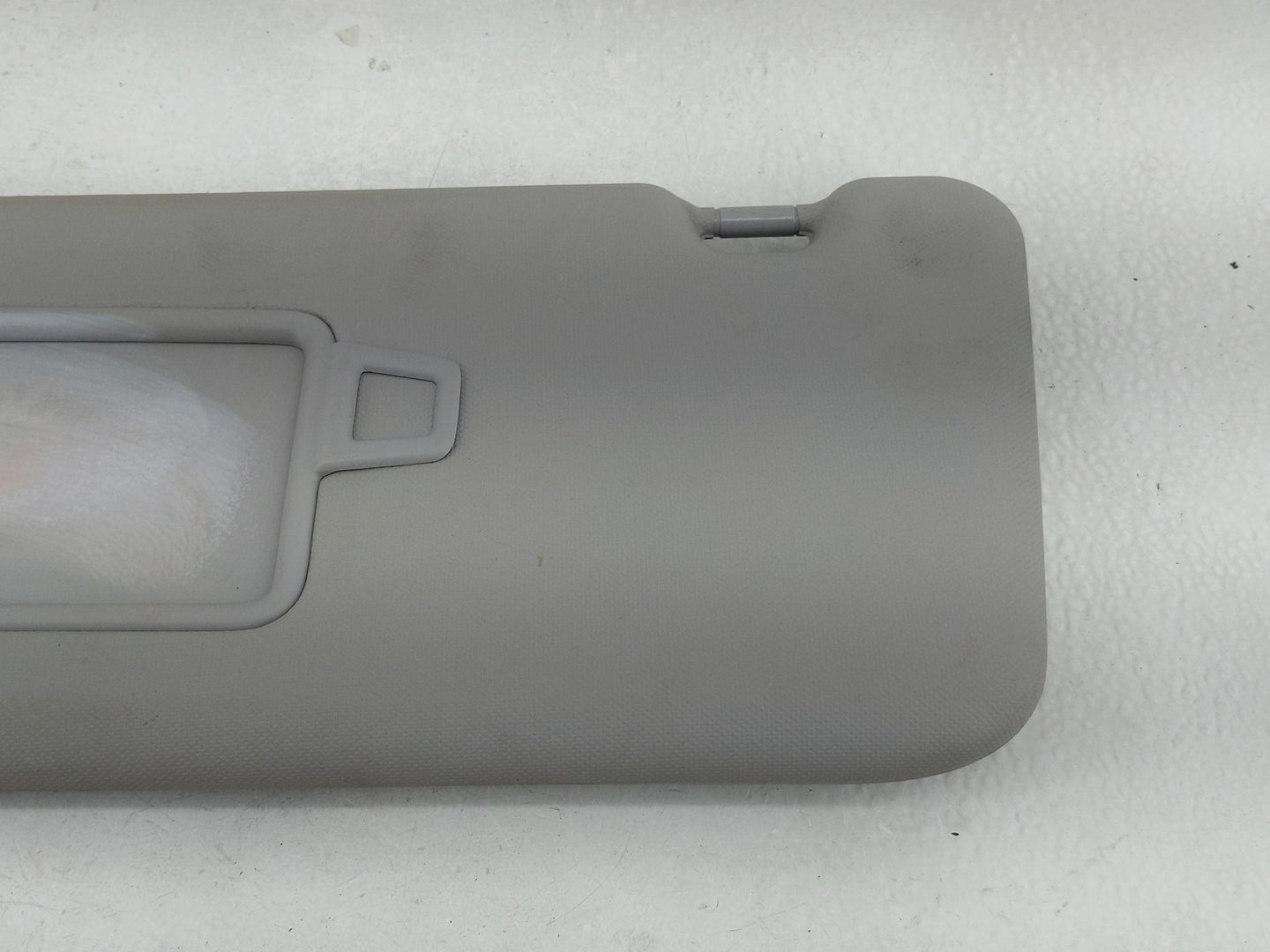 2018-2021 Hyundai Kona Sun Visor Shade Replacement Driver Left Mirror Fits Fits 2018 2019 2020 2021 OEM Used Auto Parts - Oe