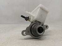 2018-2021 Hyundai Kona Brake Master Cylinder - Oemusedautoparts1.com