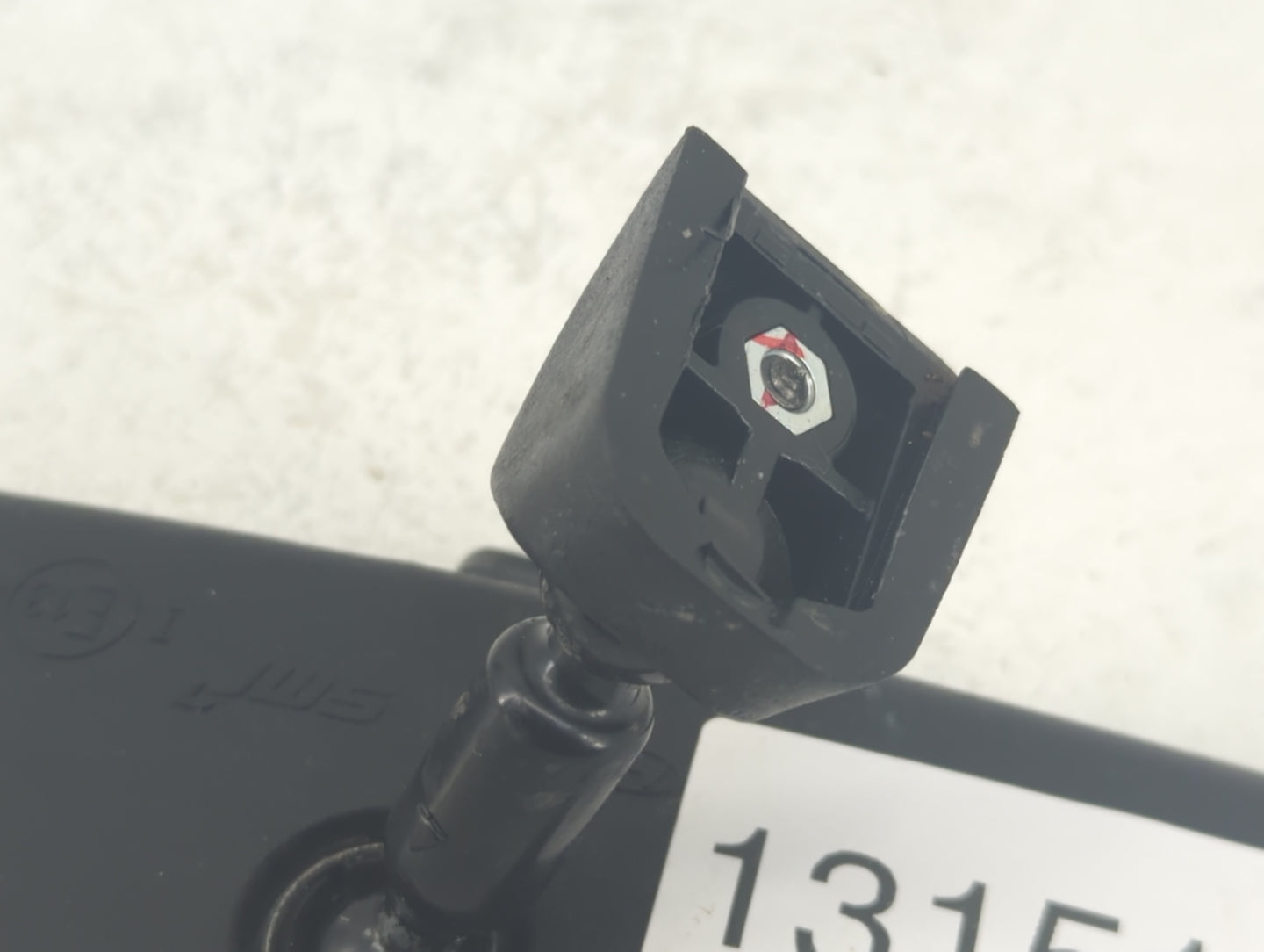 2018-2021 Hyundai Kona Interior Rear View Mirror Replacement OEM Fits OEM Used Auto Parts - Oemusedautoparts1.com