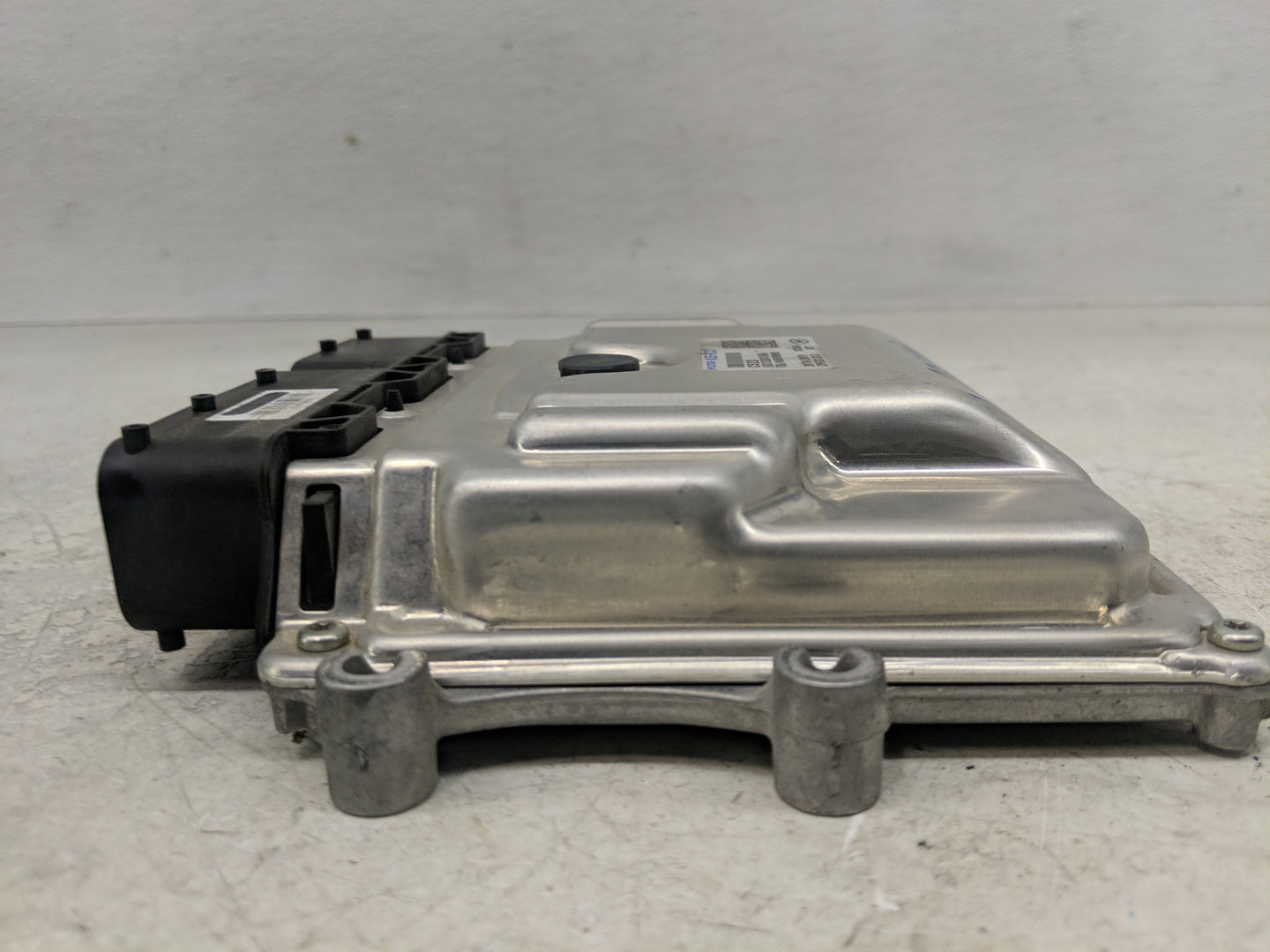 2020-2021 Hyundai Kona PCM Engine Control Computer ECU ECM PCU OEM P/N:39118-2B819 Fits Fits 2020 2021 OEM Used Auto Parts -