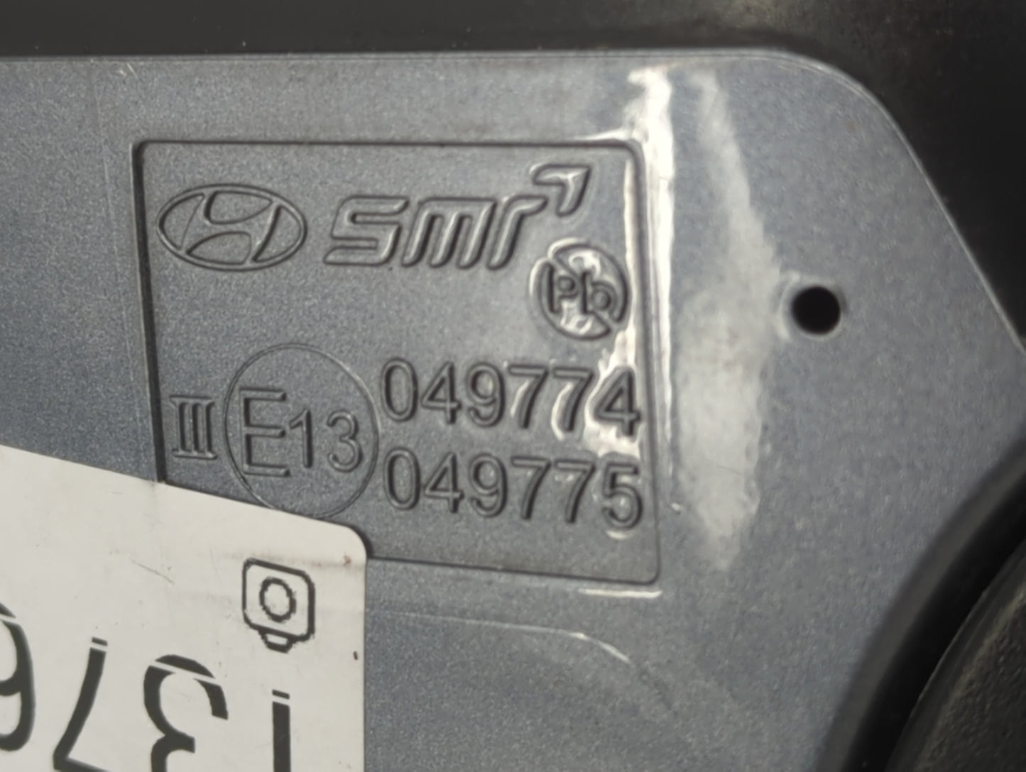 2018-2022 Hyundai Kona Driver Side View Mirror - Left Door Mirror OEM Used - Oemusedautoparts1.com