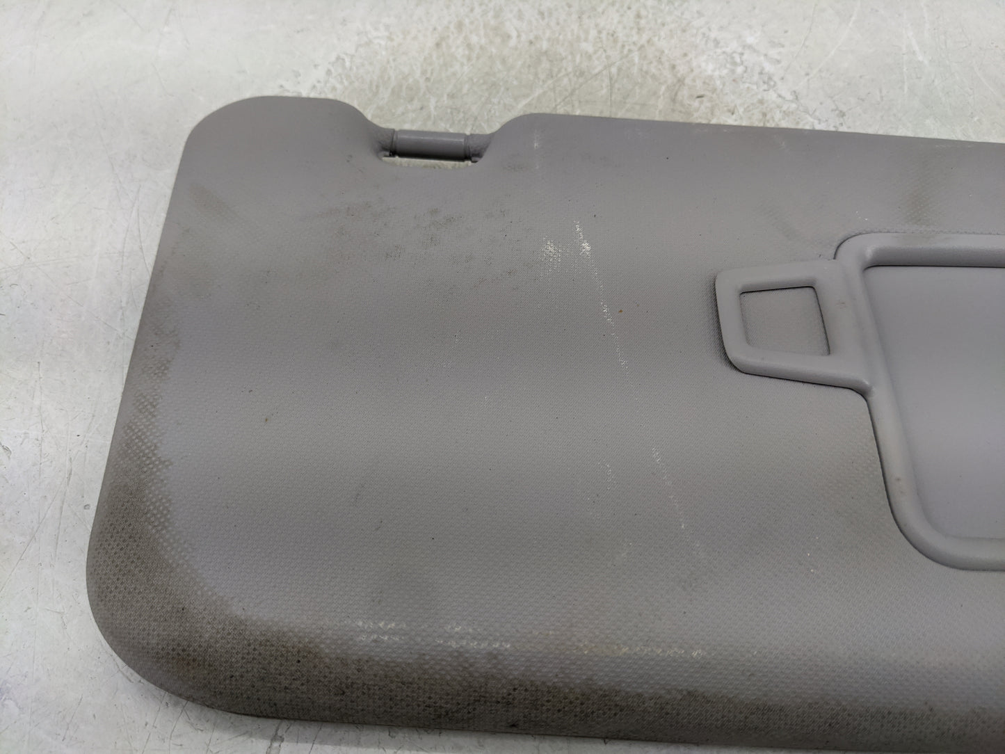 2018-2021 Hyundai Kona Sun Visor Shade Replacement Passenger Right Mirror Fits Fits 2018 2019 2020 2021 OEM Used Auto Parts 