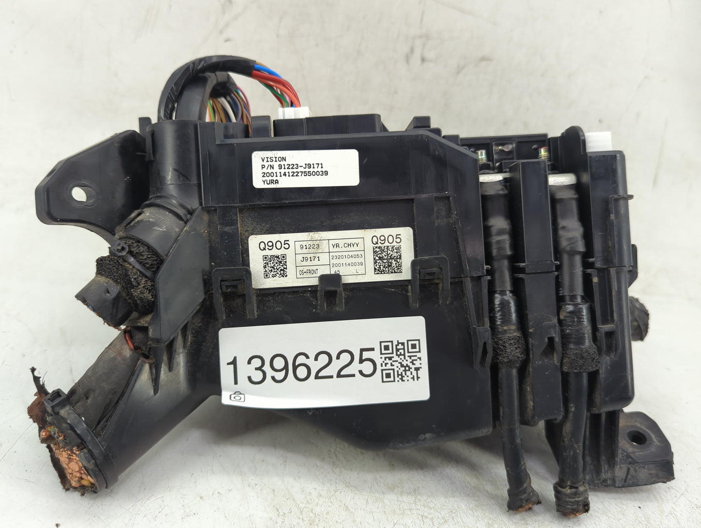 2018-2021 Hyundai Kona Fusebox Fuse Box Panel Relay Module P/N:91956-J9520 Fits Fits 2018 2019 2020 2021 OEM Used Auto Parts