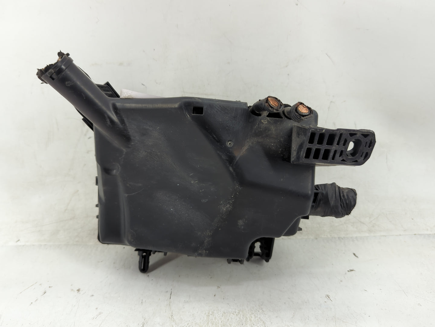 2018-2021 Hyundai Kona Fusebox Fuse Box Panel Relay Module P/N:91956-J9520 Fits Fits 2018 2019 2020 2021 OEM Used Auto Parts