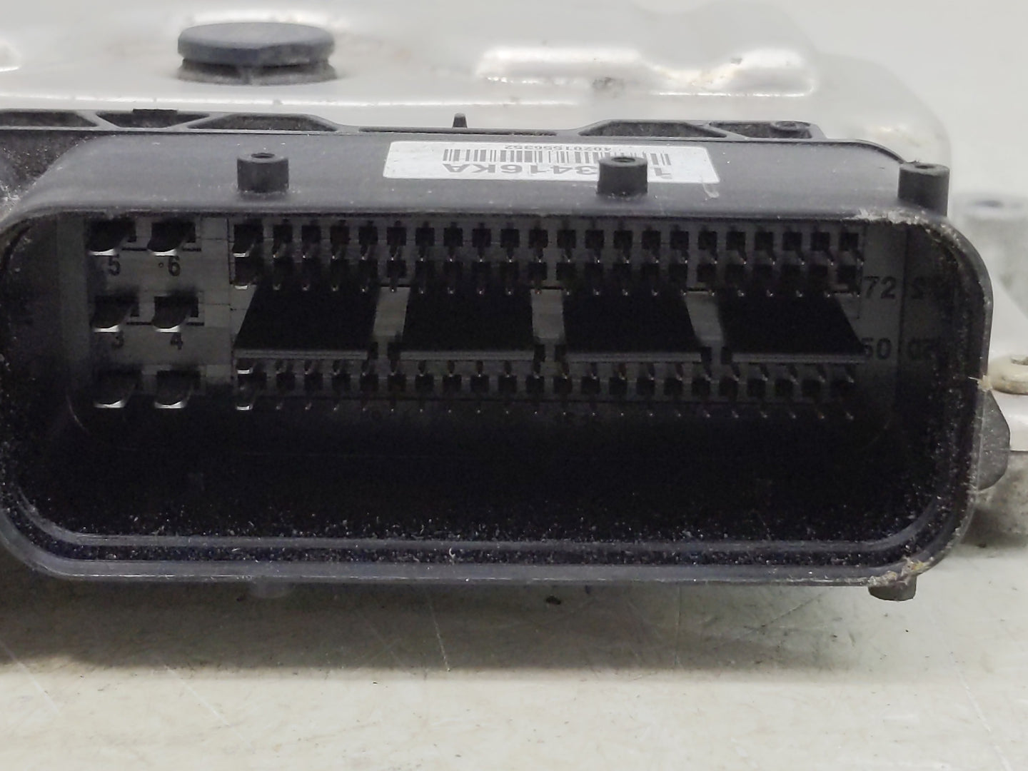 2020-2021 Hyundai Kona PCM Engine Control Computer ECU ECM PCU OEM P/N:39118-2B819 Fits Fits 2020 2021 OEM Used Auto Parts -