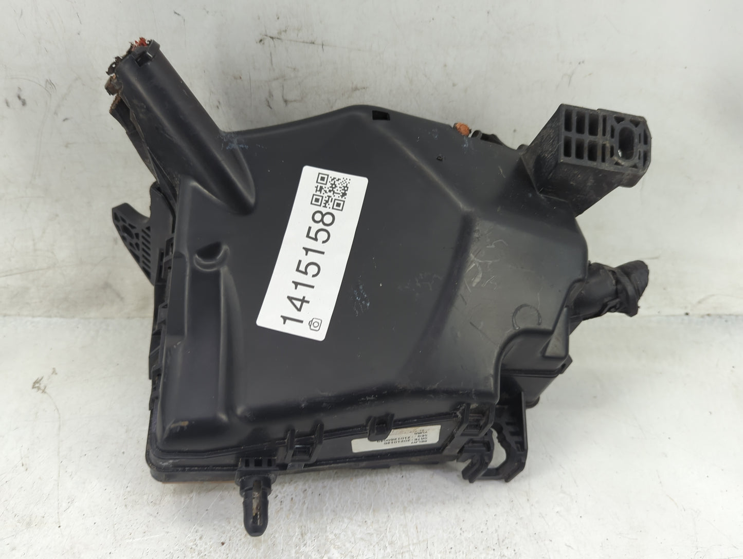 2018-2021 Hyundai Kona Fusebox Fuse Box Panel Relay Module P/N:91229-J9511 Fits Fits 2018 2019 2020 2021 OEM Used Auto Parts